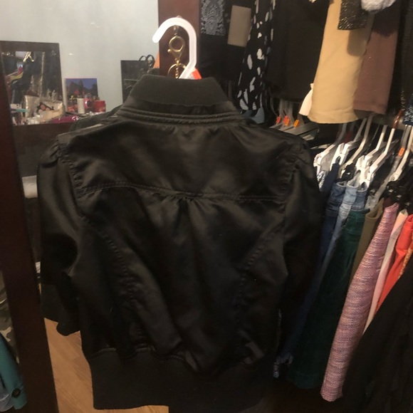 Pretty Girl Button Down 3/4 sleeve Bomber Style Jacket in Black- Size Medium - Picture 2 of 4